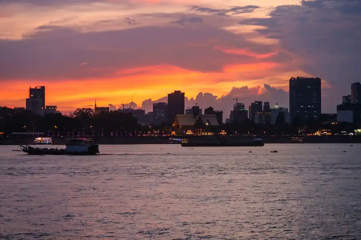 Sunset Cruise Phnom Penh